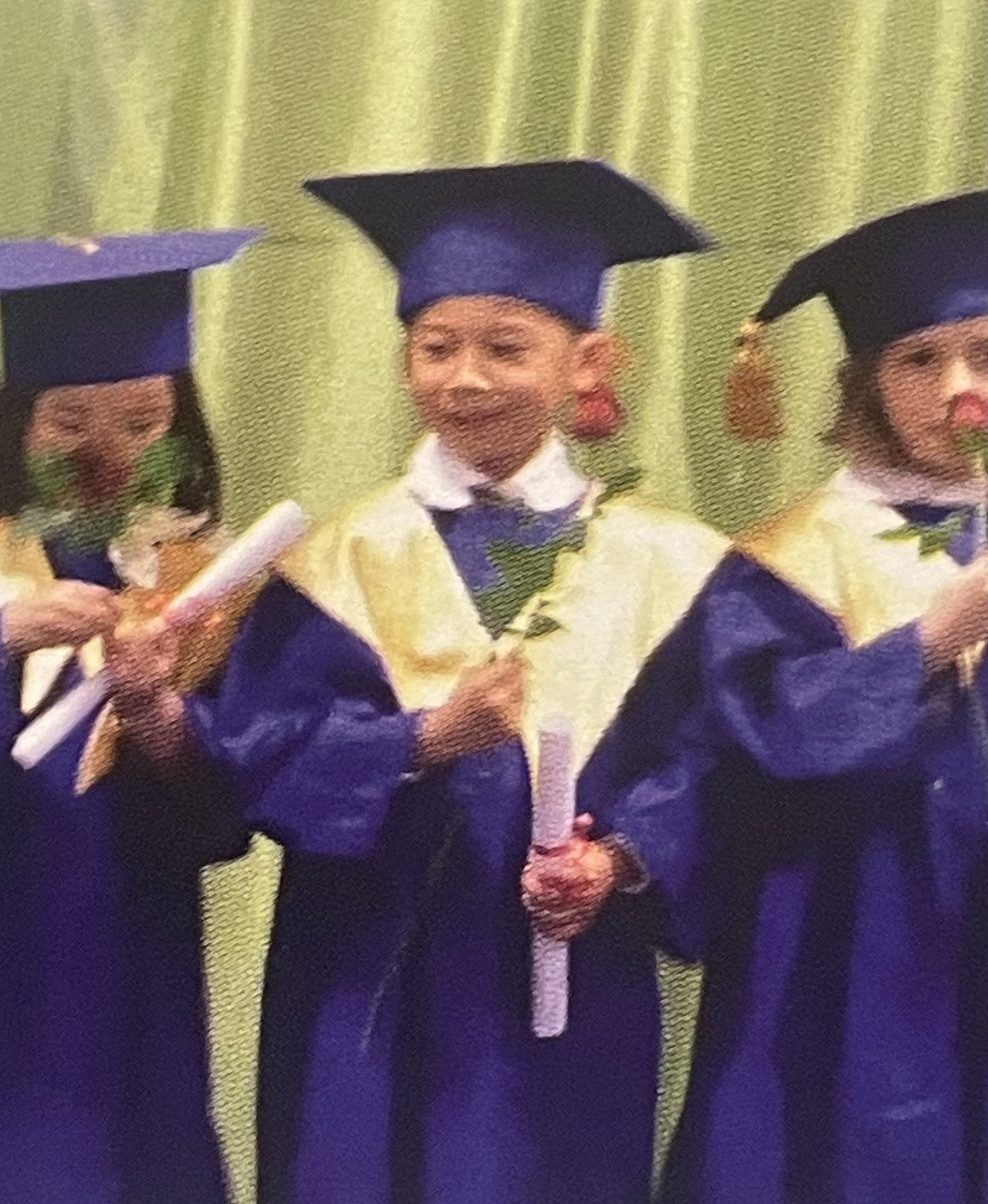 absolute display of swagger